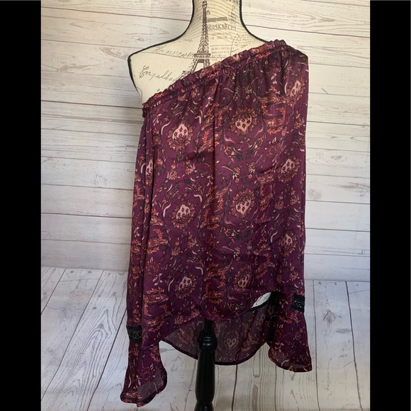 🆕 NWT Xhileration BlackBerry Off Shoulder Top - Picture 6 of 8